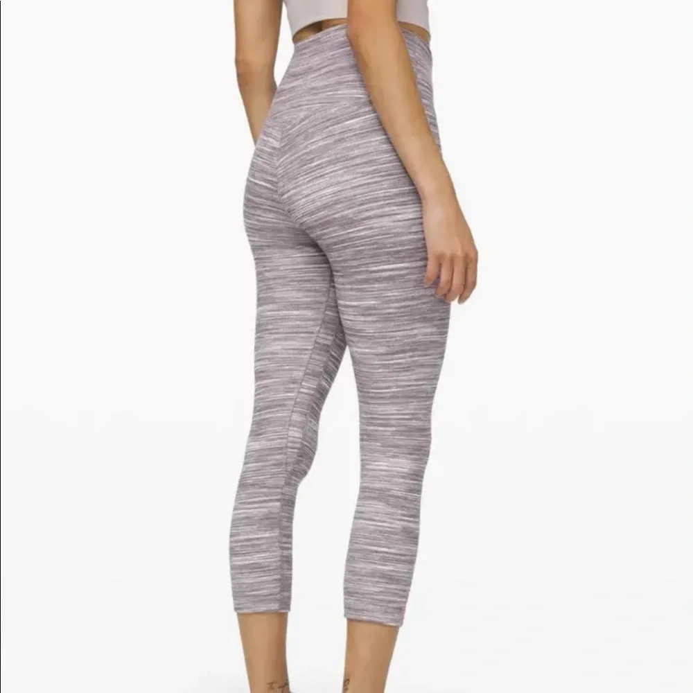 Lululemon Align Crop 21” Mini Space Dye Herringbone Jacquad Blk Cherry White 4